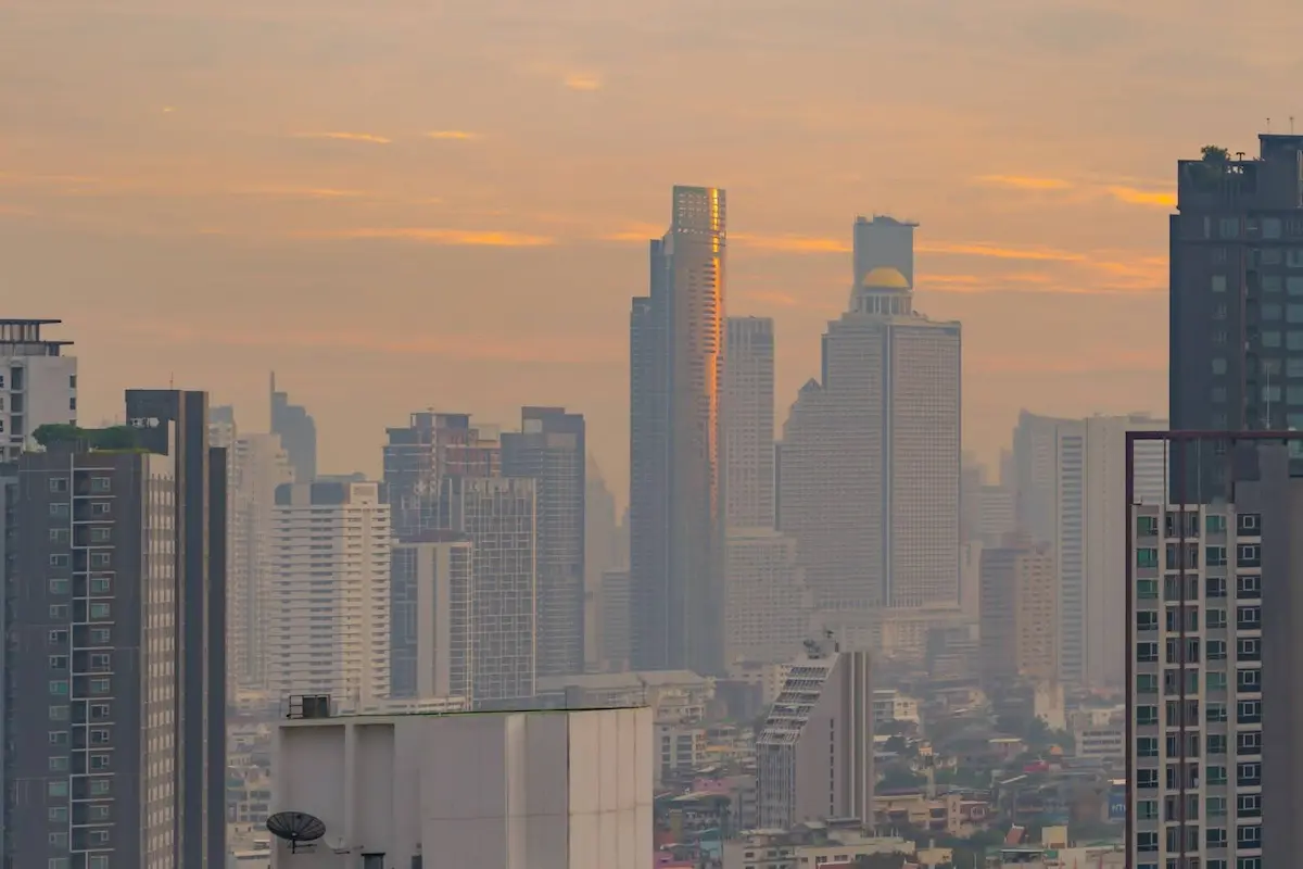 bahaya polusi udara untuk kulit wajah